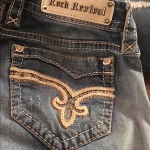 Rock Revival crop capris